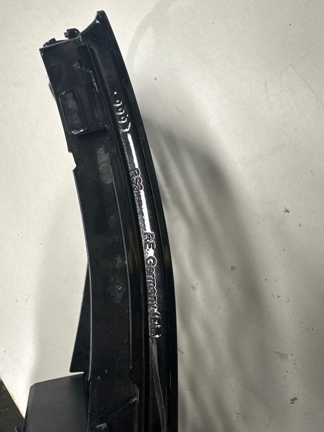 Audi Rs6 b7 cubierta 4GO807682 S