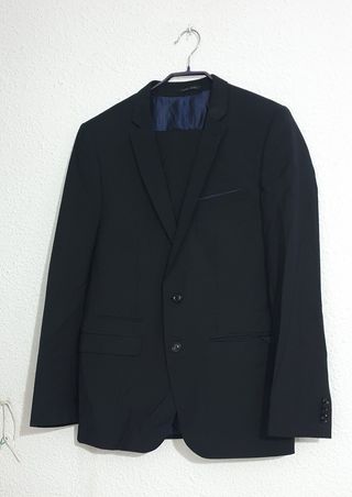 Traje zara