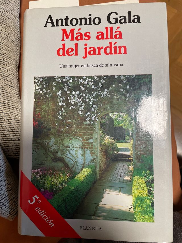 MÁS ALLÁ DEL JARDÍN de Antonio Gala