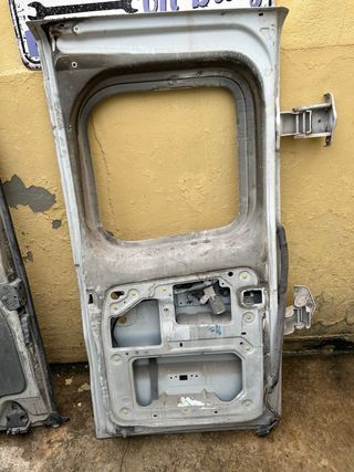 Puertas traseras primastar 