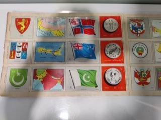 Álbum banderas, escudos, monedas y mapas