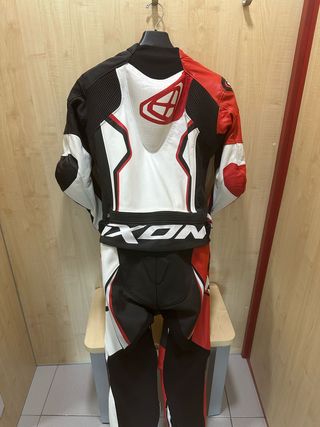 Ixon Falcon Bipieza Mono de carretera
