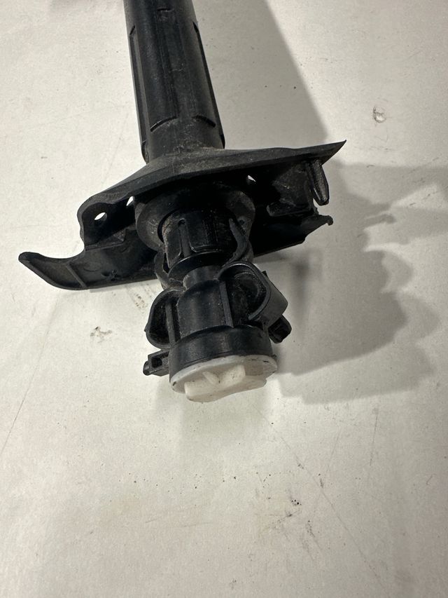 Audi A6 4G C7 1118 Cilindro de elevación Limpi