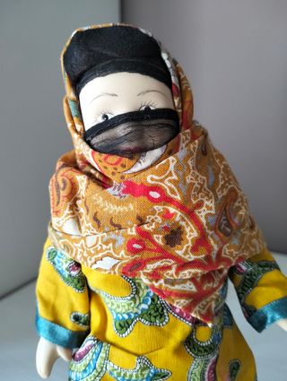 Bambolina in ceramica - Yemen