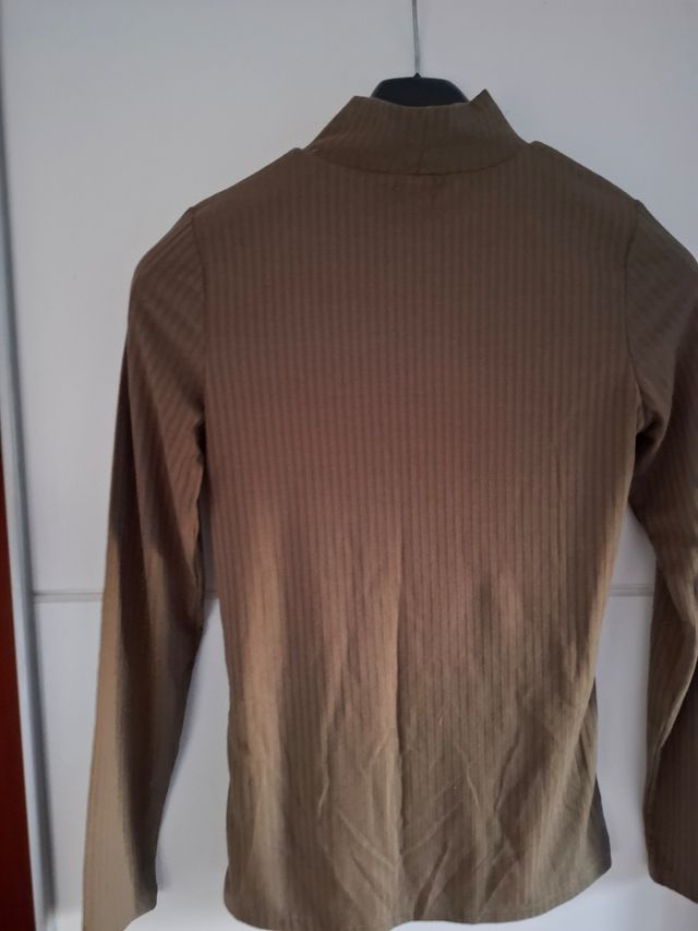 Jersey Pimkie color castaño