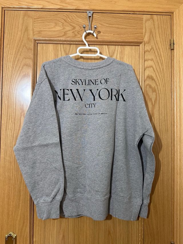 Sudadera de Nueva York de ZARA