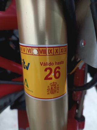 Moto Ducati Monster 620