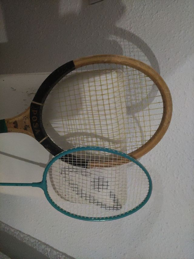 Raquetas una es de tenis 