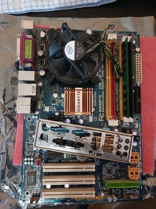 Placa base 775