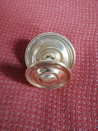 TIRADOR PUERTA DE ENTRADA