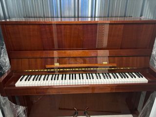 Piano vertical Lippmann USC120