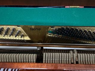 Piano vertical Lippmann USC120