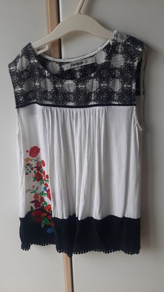 Camiseta desigual