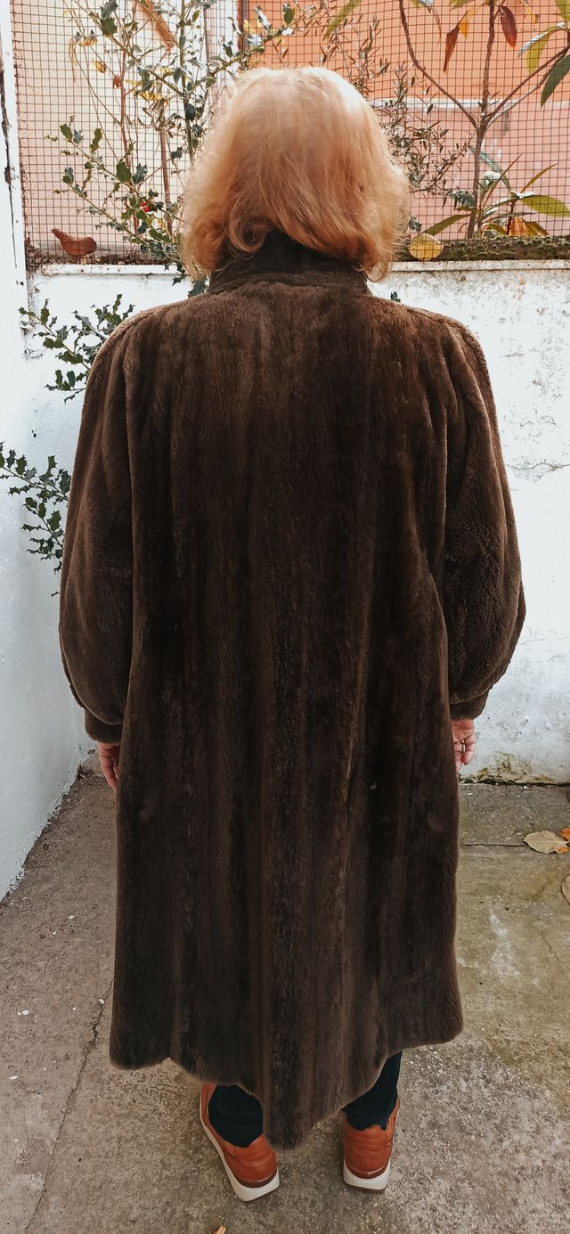 ABRIGO PIEL DE MOUTON