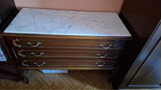Cómoda de madera y mármol con 3 cajones