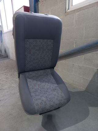 Asiento segunda fila volkswagen t5