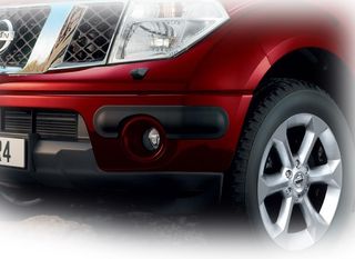 Protector original paragolpes Pathfinder