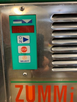 MAQUINARIA; ZUMERA PROFESIONAL ZUMITO