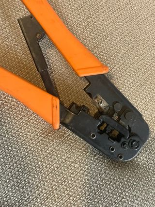 Pinza Cable de Red RJ45