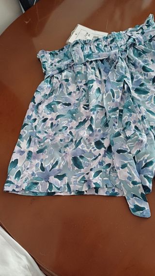 PANTALÓN CORTO PRIMAVERA-VERANO. VISCOSA