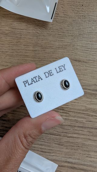 Pendientes plata de ley y minerales