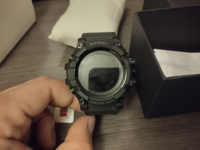 Reloj podómetro nuevo