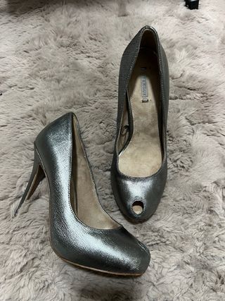 Zapatos tacón Uterqüe
