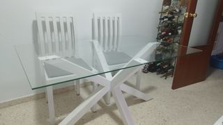 Conunto Mesa comedor y sillas