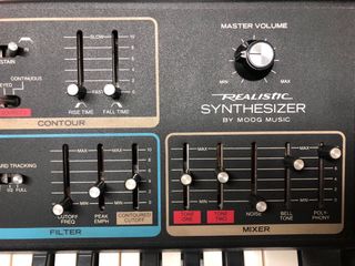 Sintetizador analógico Moog Realistic