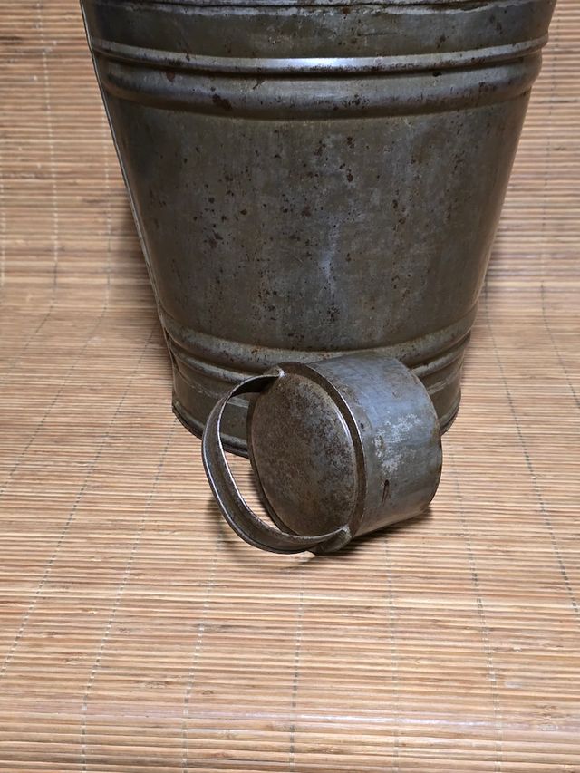 Alcuza Grande 60Cm. mediados siglo XX