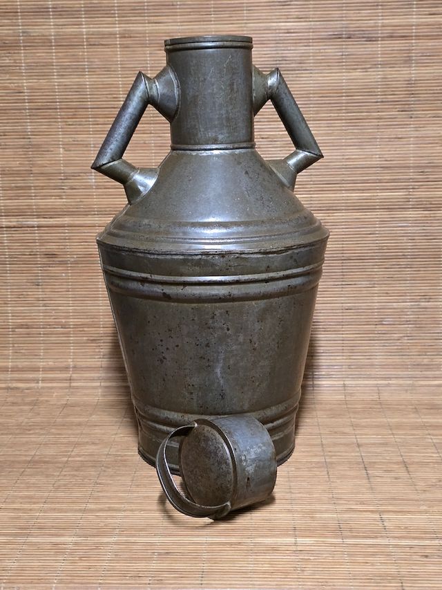 Alcuza Grande 60Cm. mediados siglo XX