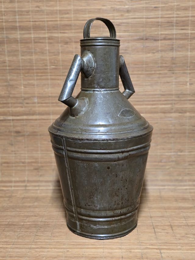 Alcuza Grande 60Cm. mediados siglo XX