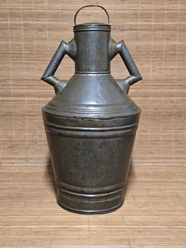 Alcuza Grande 60Cm. mediados siglo XX