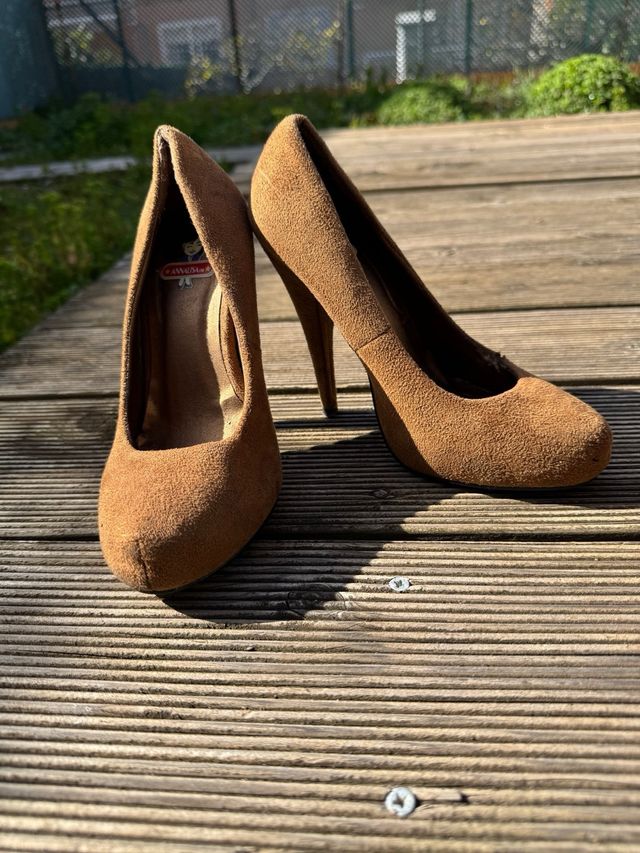 Lote 2 pares tacones t.35