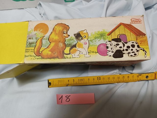 Caja vacía de juguete PAYA