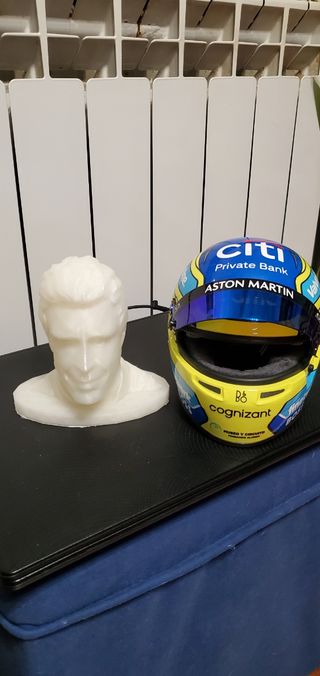 Busto casco 1/2 Alonso