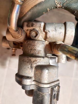 Cuerpo mariposa Mitsubishi carisma 1.8