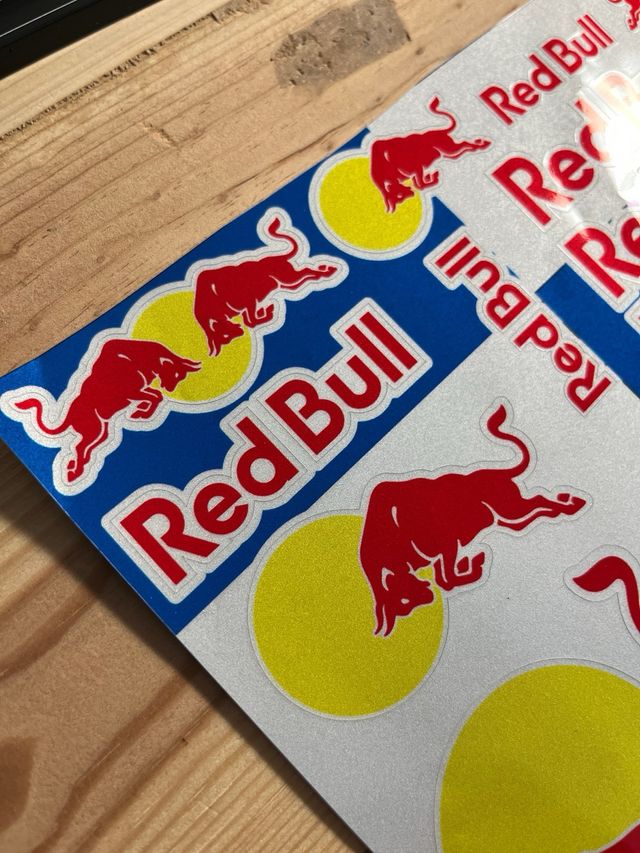 Kit pegatinas Red Bull