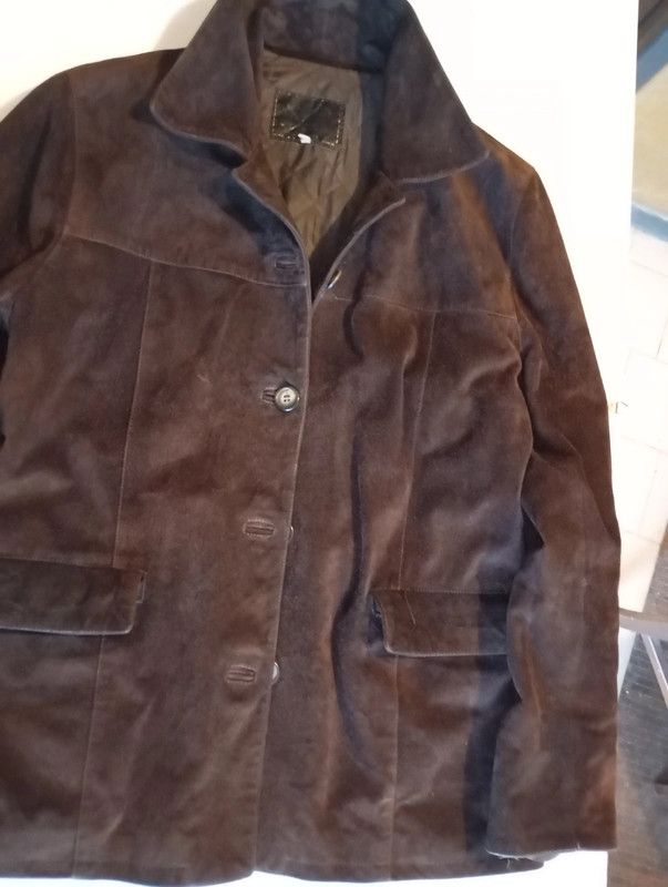 Giacca scamosciata con interno trapuntato donna,