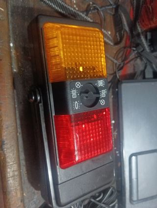 Lampara fluorescente uso coche camping