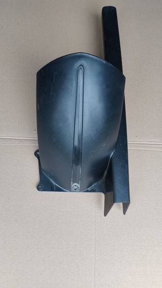 Despiece Yamaha TDM 900 Guardabarros 