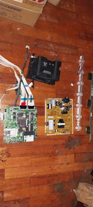 Placas tv LG 43UP751C0ZF