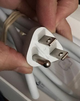Adattatore da viaggio Apple 