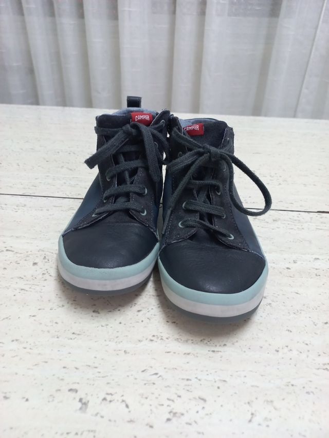 Zapatos niños marca Camper