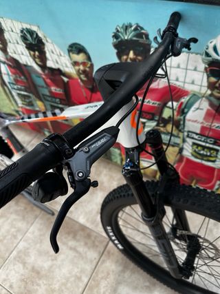 SCOTT SPARK RC TEAM ISSUE 2025