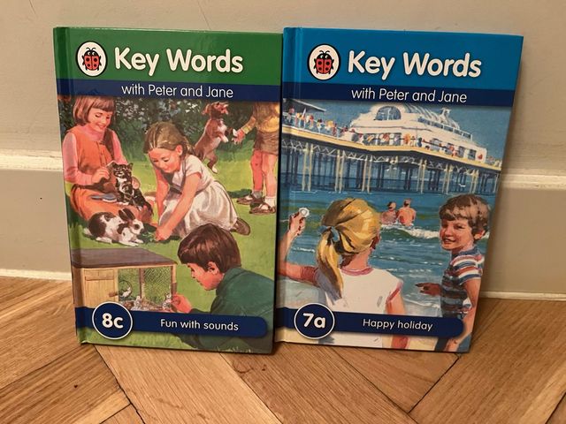 Librito KEYWORDS ingles