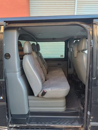 Ford Transit 2010