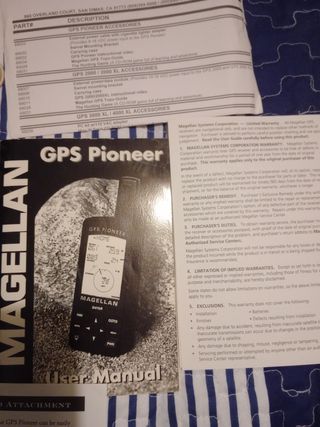 GPS Pioneer magellan retro vintage 