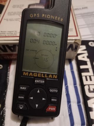 GPS Pioneer magellan retro vintage 