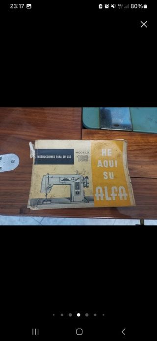 Máquina de coser Alfa